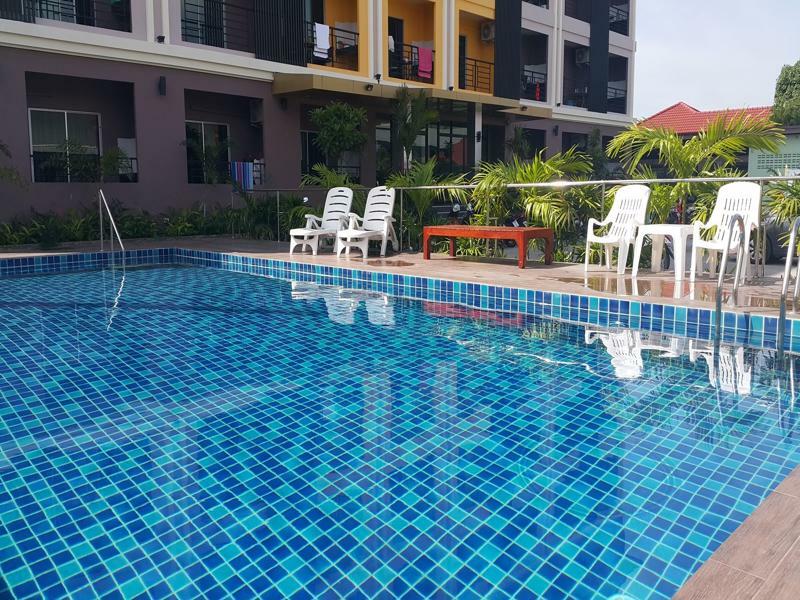 B Space Residence Nong Prue Экстерьер фото