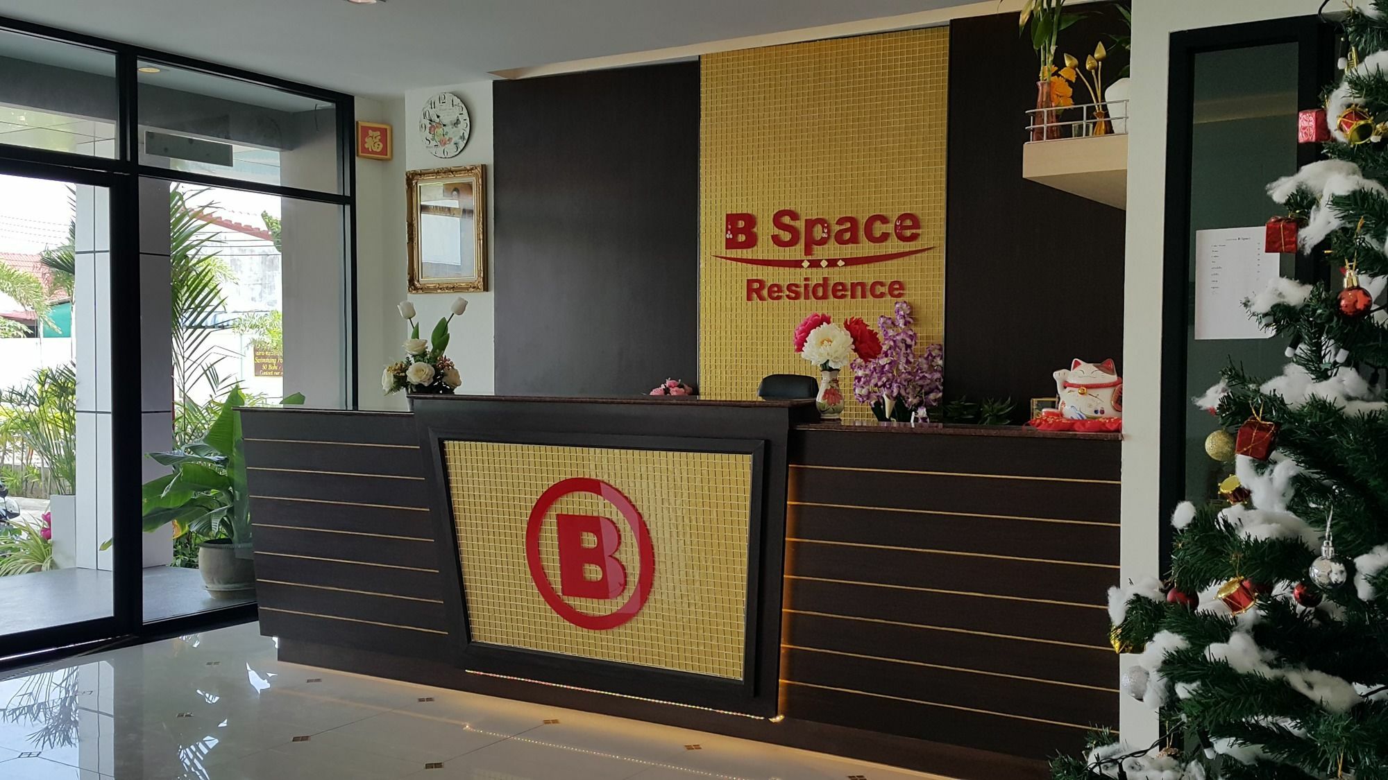 B Space Residence Nong Prue Экстерьер фото